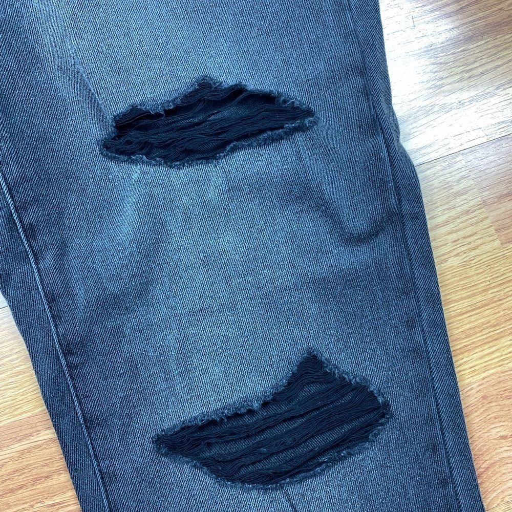 High Rise Mom Jeans - Picture 5 of 8